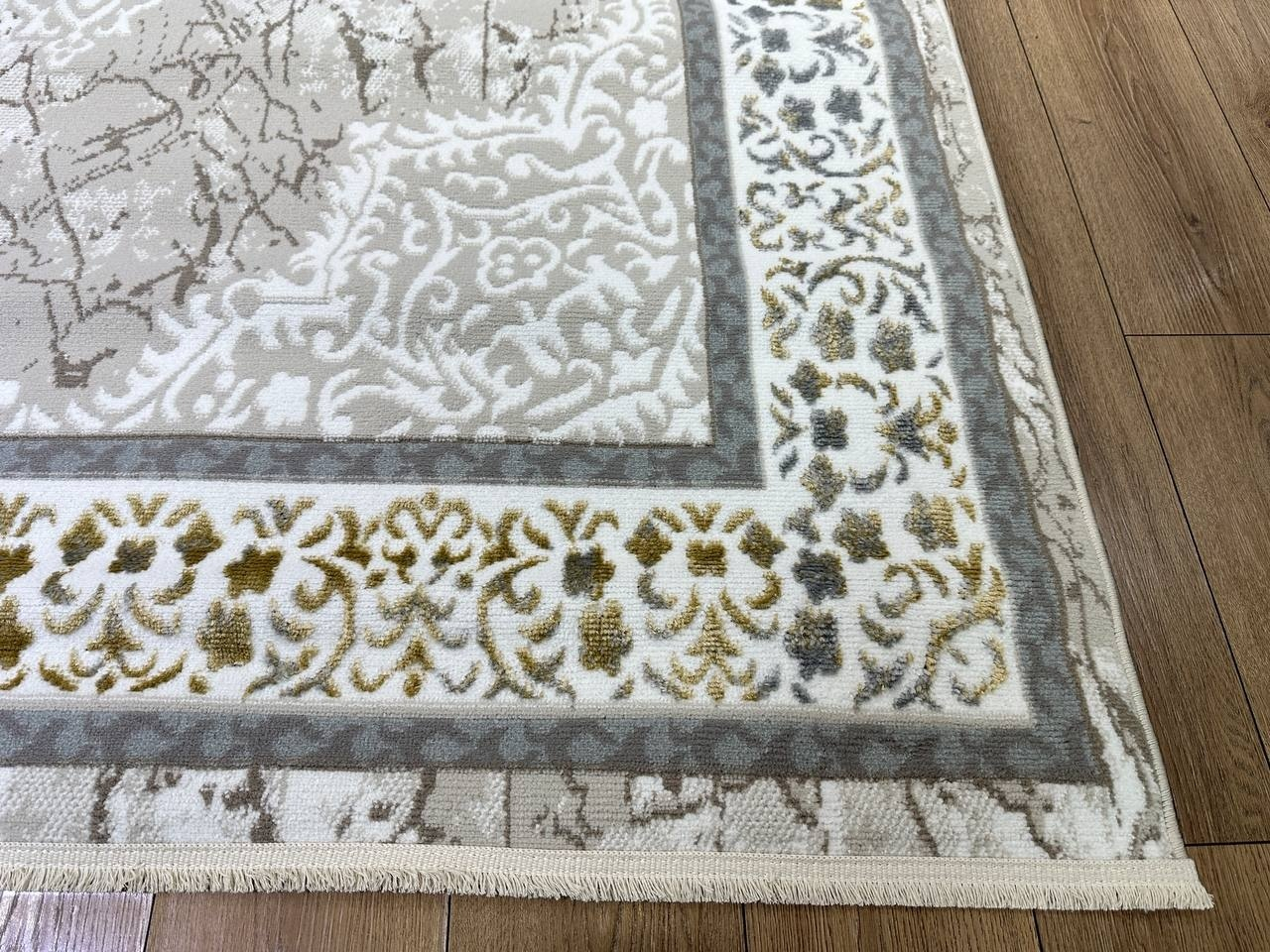 Yusuf Hali ковер 180x260 см, Forte Gold 6225AH