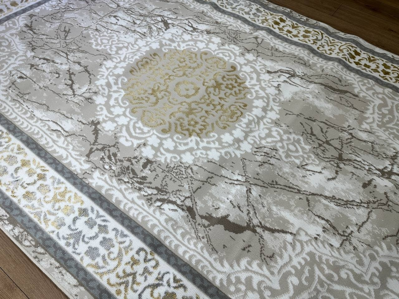 Yusuf Hali ковер 180x260 см, Forte Gold 6225AH