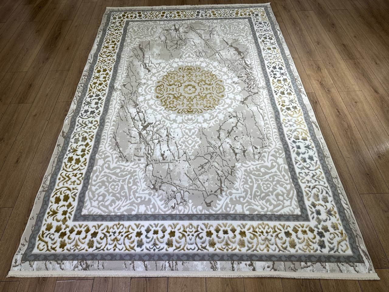 Yusuf Hali ковер 180x260 см, Forte Gold 6225AH