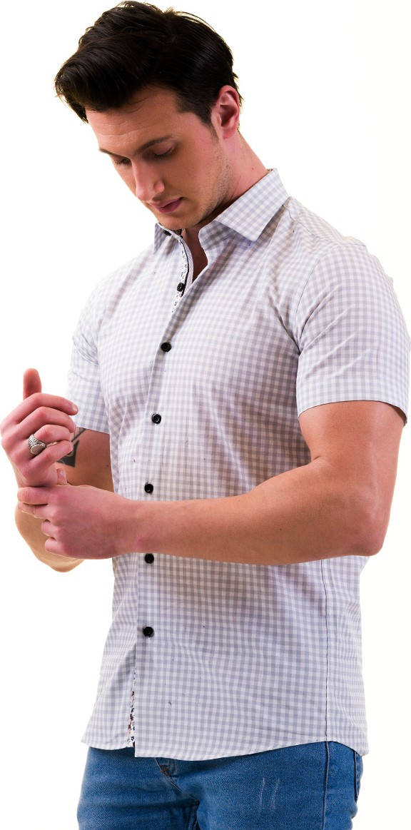 Эксклюзивная рубашка Exve белая в клетку с деталями на груди в ледяно-голубых тонах с короткими рукавами и приталенным кроем из хлопка.