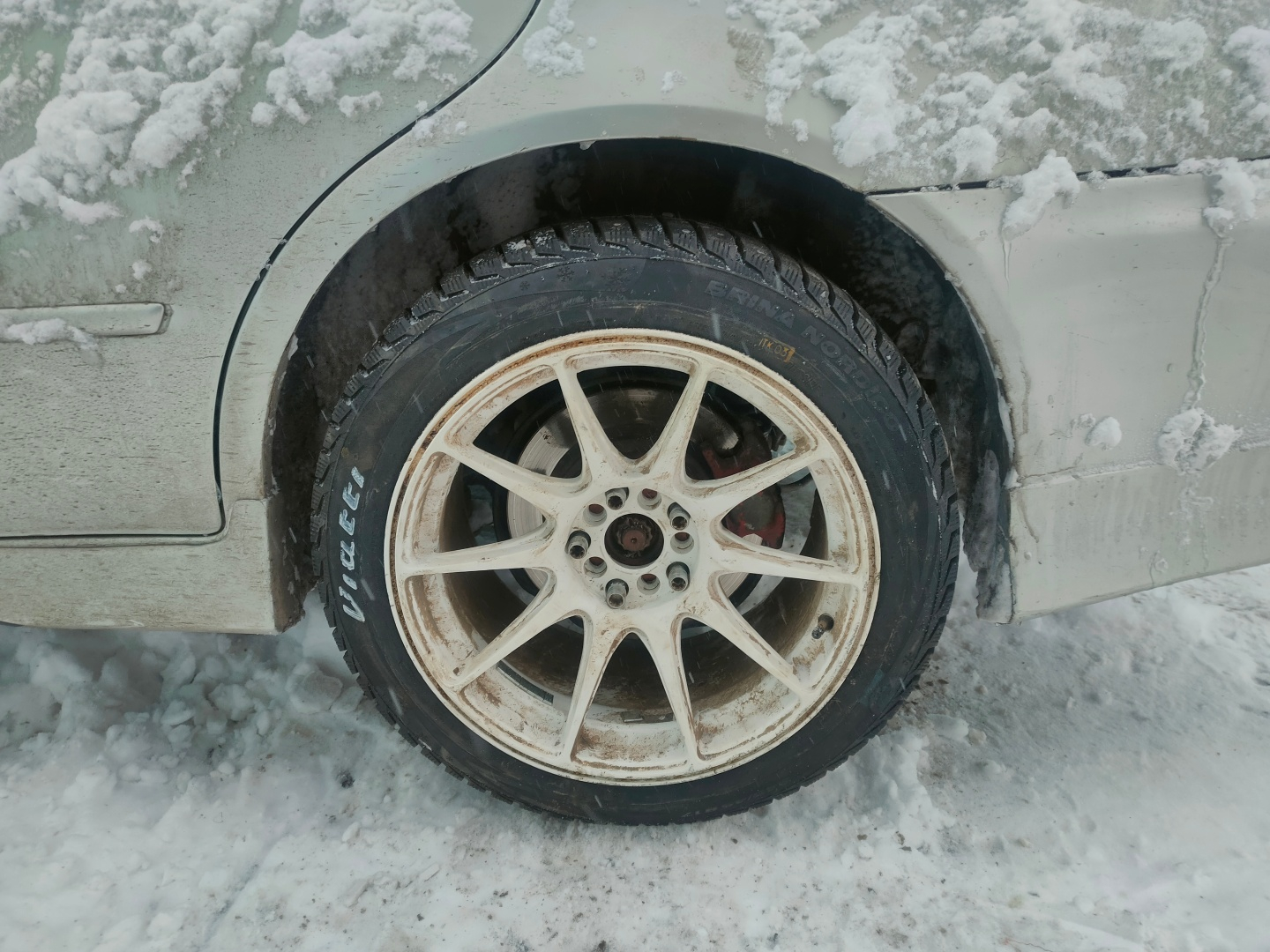Viatti Brina Nordico V-522 245/45 R17 95 (690 кг) T (190 км/ч) с шипами